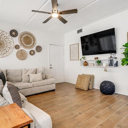 Luxe South Padre Condo With Pool - Walk To Beach! เซาท์ปาเดรไอส์แลนด์ ภายนอก รูปภาพ